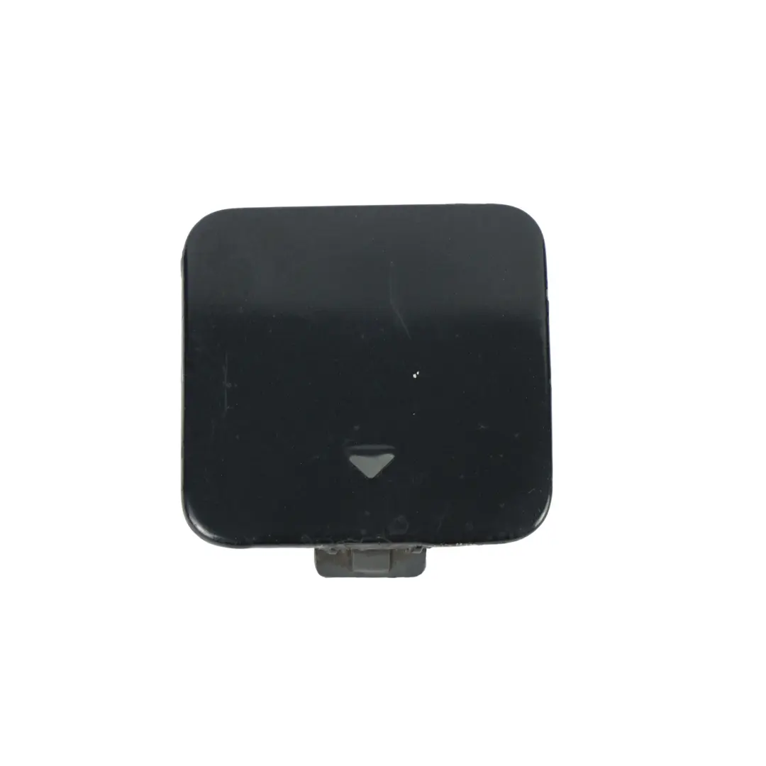 Coperchio Gancio Traino Paraurti Posteriore Nero Zaffiro per BMW E60 M Sport con numero di parte 7033700 BMW E60 M Sport Coperchio Gancio Traino Paraurti Posteriore Nero Zaffiro - SKU 0395209-BS - Numero di parte 7033700
