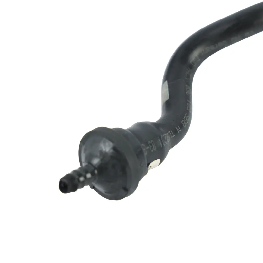 Przewód Odpowietrzający 1.4 TFSI do Audi A3 8P o numerze 03C103558M Audi A3 8P Przewód Odpowietrzający 1.4 TFSI - SKU 03C103558M-1 - Numer Części 03C103558M