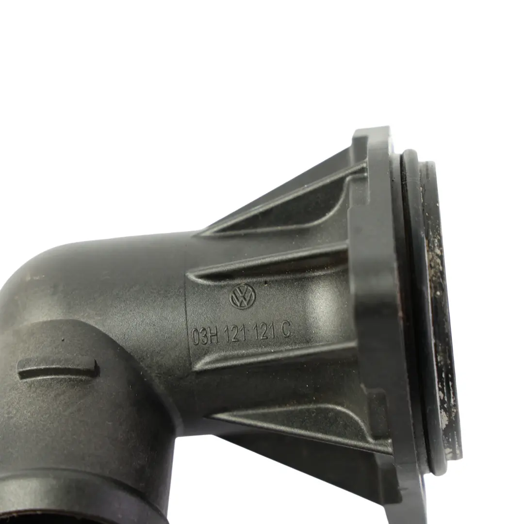 7L Coperchio Termostato Pompa Acqua per Volkswagen Passat CC Touareg con numero di parte 03H121121C Volkswagen Passat CC Touareg 7L Coperchio Termostato Pompa Acqua - SKU 03H121121C - Numero di parte 03H121121C