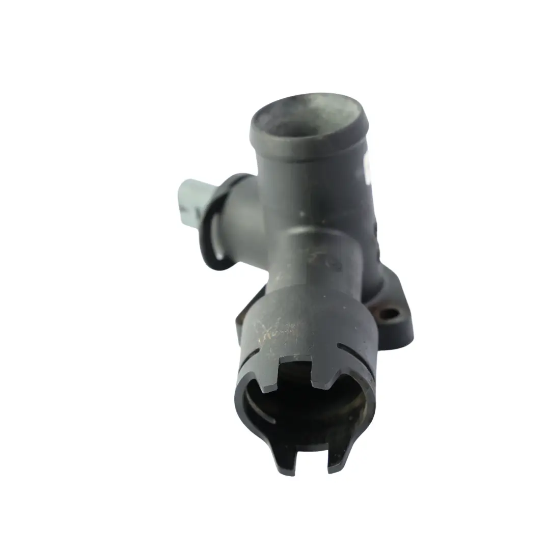 Volkswagen Passat CC Tubo Flangia Raccordo Refrigerante - SKU 03H121131A - Numero di parte 03H121131A