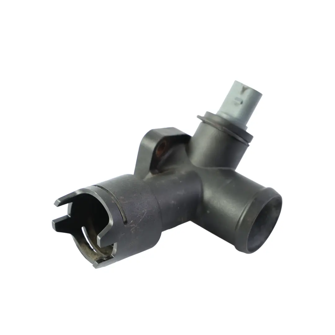 Volkswagen Passat CC Tuyau Durite de Refroidissement Raccord - SKU 03H121131A - Numéro de pièce 03H121131A