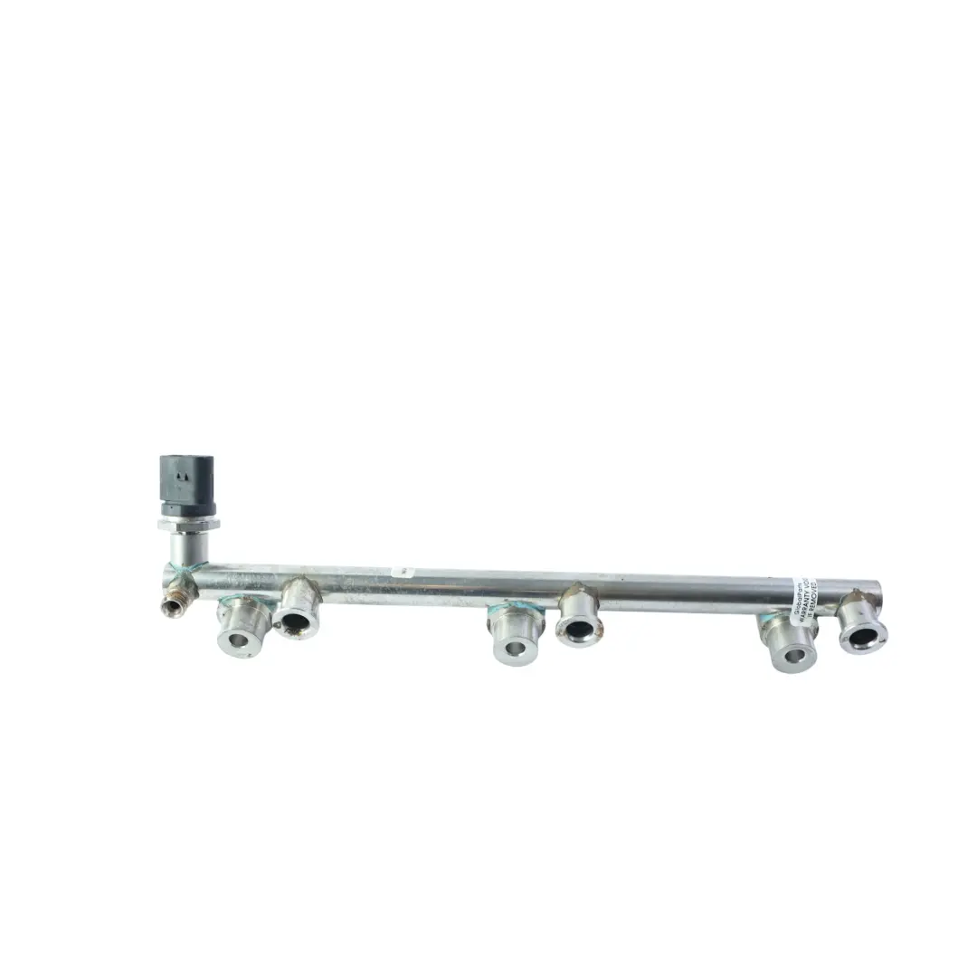 Listwa Wtryskowa 3.6 FSI Benzyna do Volkswagen Passat CC o numerze 03H133317B Volkswagen Passat CC Listwa Wtryskowa 3.6 FSI Benzyna - SKU 03H133317B - Numer Części 03H133317B