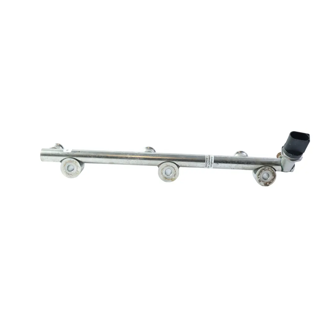 Riel Inyección Combustible 3.6 FSI para Volkswagen Passat CC con número de pieza 03H133317B Volkswagen Passat CC Riel Inyección Combustible 3.6 FSI - SKU 03H133317B - Número de pieza 03H133317B