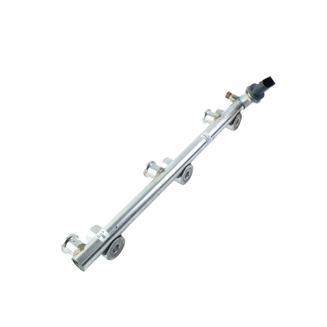 Listwa Wtryskowa 3.6 FSI Benzyna do Volkswagen Passat CC o numerze 03H133317B Volkswagen Passat CC Listwa Wtryskowa 3.6 FSI Benzyna - SKU 03H133317B - Numer Części 03H133317B
