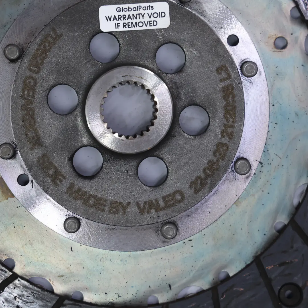 Audi A3 8P Dual Mass Flywheel Clutch Plate Set VALEO 2.0 TDI - SKU 03L105266BQ-2 - Part number 03L105266BQ