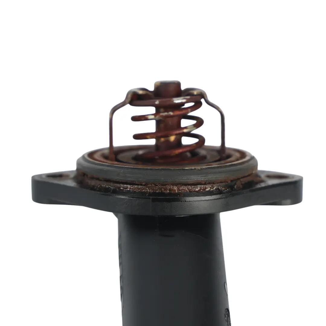Obudowa Termostatu 1.6 TDI do Skoda Volkswagen Audi Seat o numerze 03L121114B Skoda Volkswagen Audi Seat Obudowa Termostatu 1.6 TDI - SKU 03L121114B - Numer Części 03L121114B