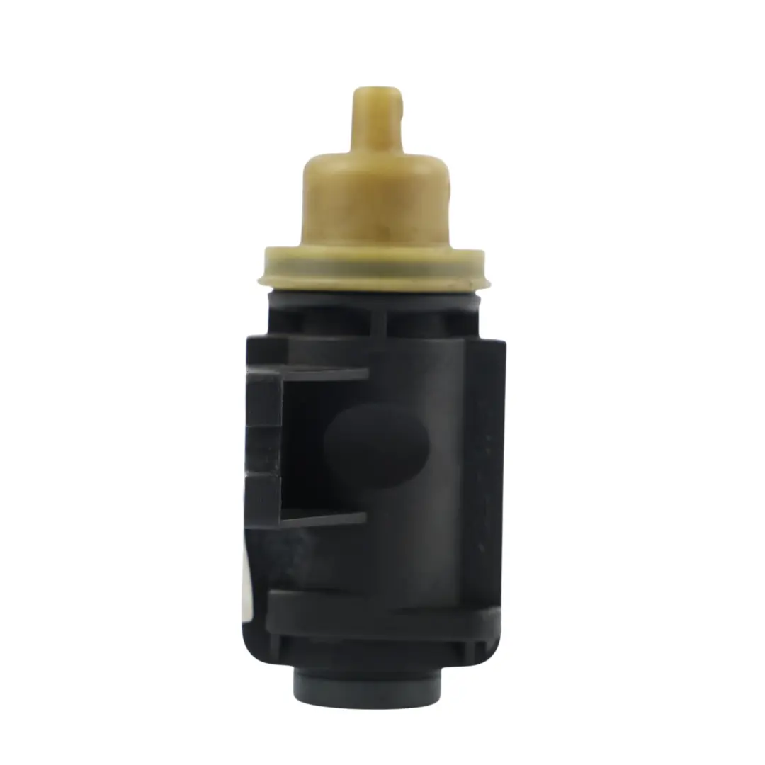  Volskwagen Audi Seat EGR Solenoid Electromangetic Valve 2.0 Diesel - SKU 03L131051BJ - Part number 03L131051BJ