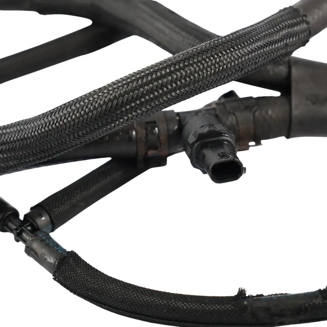 Feed Line Pipe 1.6 TDi CAYC to Audi A1 8X Diesel Fuel with Part number 03L201360AB Audi A1 8X Diesel Fuel Feed Line Pipe 1.6 TDi CAYC - SKU 03L201360AB - Part number 03L201360AB
