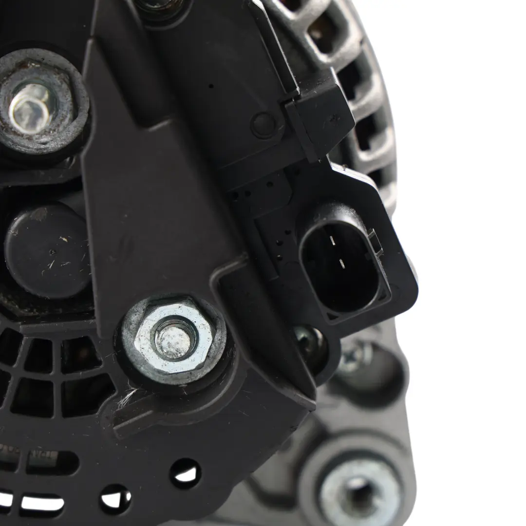 Alternator 2.0 TDI 11721N BT23K1 to Volkswagen Passat CC with Part number 03L903024F Volkswagen Passat CC Alternator 2.0 TDI 11721N BT23K1 - SKU 03L903024F-1 - Part number 03L903024F