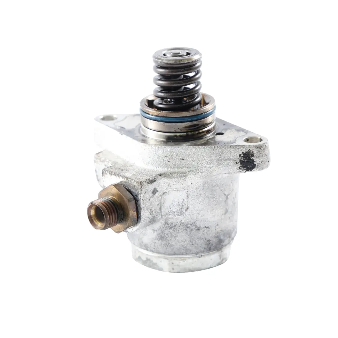 High Pressure Fuel Pump 1.4 TFSI Petrol CMBA to Audi A3 8V with Part number 04E127026G Audi A3 8V High Pressure Fuel Pump 1.4 TFSI Petrol CMBA - SKU 04E127026G - Part number 04E127026G