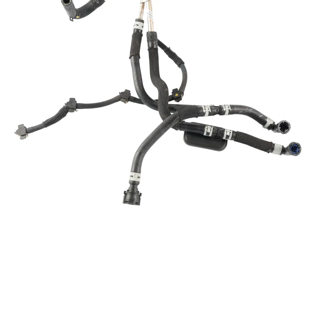 Pipe Hose Injector to Audi A1 8X Q3 8U VW Tiguan 5N Passat B8 Fuel with Part number 04L130235J Audi A1 8X Q3 8U VW Tiguan 5N Passat B8 Fuel Pipe Hose Injector - SKU 04L130235J-5 - Part number 04L130235J