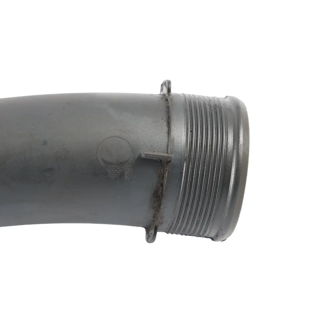 Turbocharger Charge Air Tube Line Pipe 1.6 TDI Diesel to Audi A1 8X with Part number 04L145762AM Audi A1 8X Turbocharger Charge Air Tube Line Pipe 1.6 TDI Diesel - SKU 04L145762AM - Part number 04L145762AM