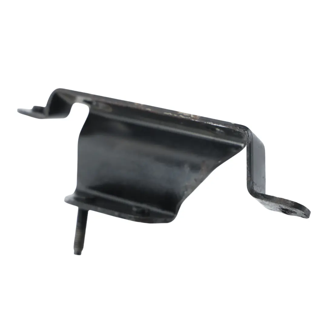 1K Soporte Bracket Enfriador Aceite Motor para Volkswagen Golf GTI con número de pieza 06D121521C Volkswagen Golf GTI 1K Soporte Bracket Enfriador Aceite Motor - SKU 06D121521C - Número de pieza 06D121521C