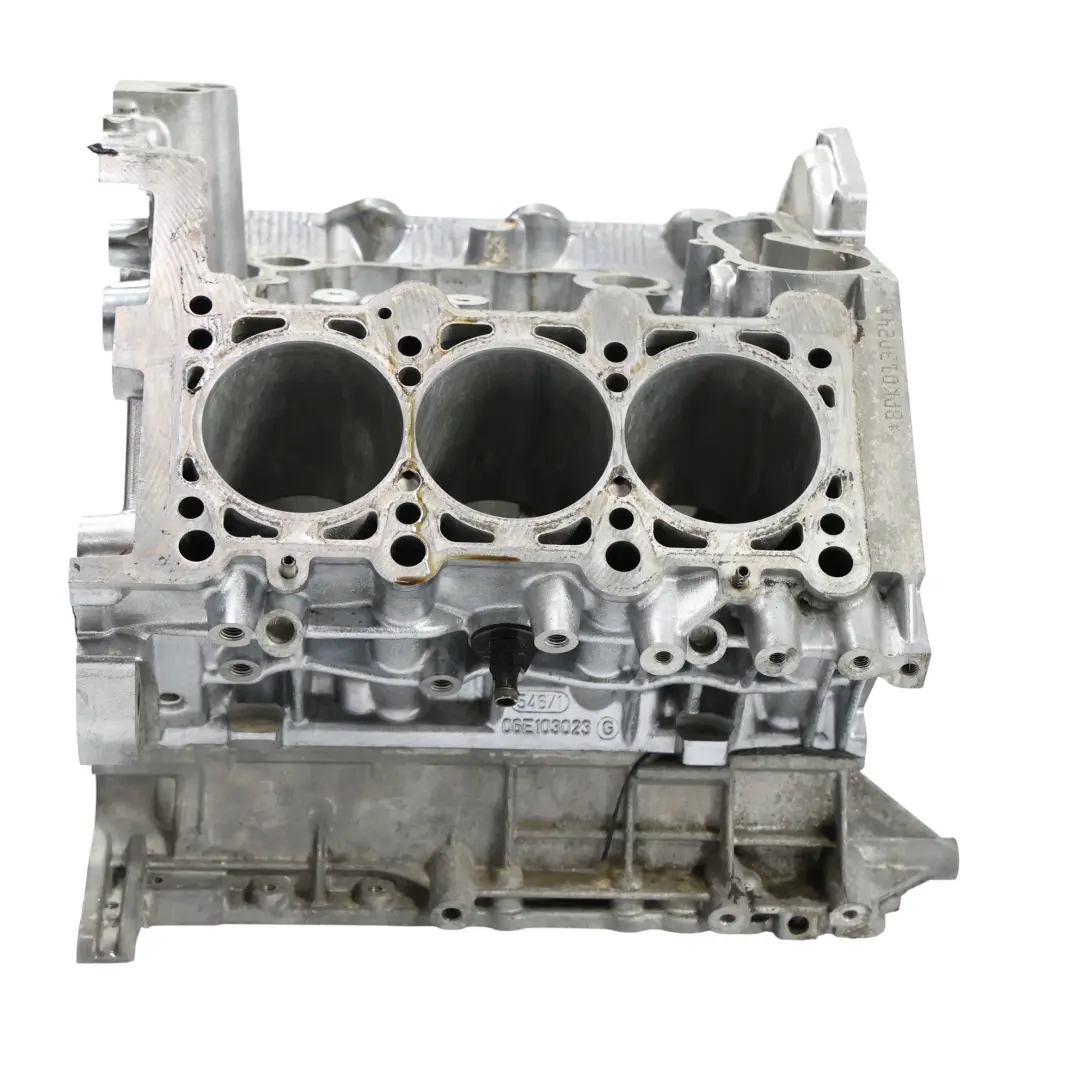 Blok Silnika 3.2 FSI Quattro BPK 06E103023 do Audi A8 D3 o numerze 06E103011CJ Audi A8 D3 Blok Silnika 3.2 FSI Quattro BPK 06E103023 - SKU 06E103011CJ - Numer Części 06E103011CJ