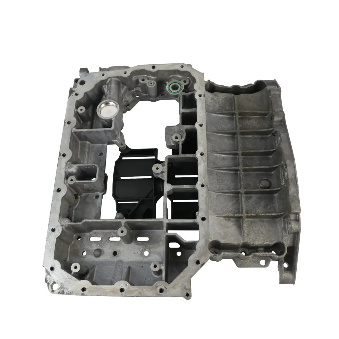 Wspornik Miski Olejowej 3.2 FSI Quattro BPK do Audi A8 D3 o numerze 06E103601N Audi A8 D3 Wspornik Miski Olejowej 3.2 FSI Quattro BPK - SKU 06E103601N - Numer Części 06E103601N