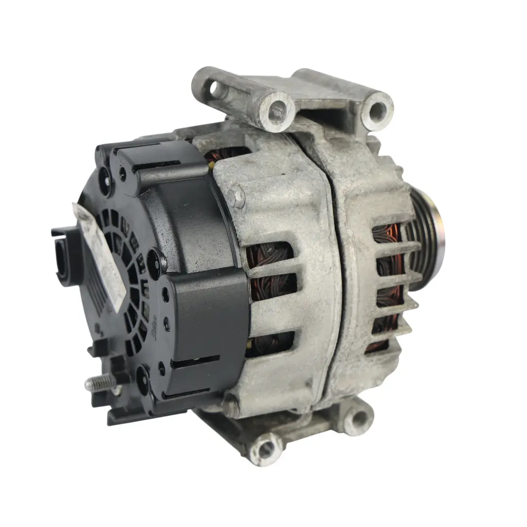 Alternator 14V 180A 2.0 TFSI do Porsche Macan 95B o numerze 06H903018E Porsche Macan 95B Alternator 14V 180A 2.0 TFSI - SKU 06H903018E - Numer Części 06H903018E