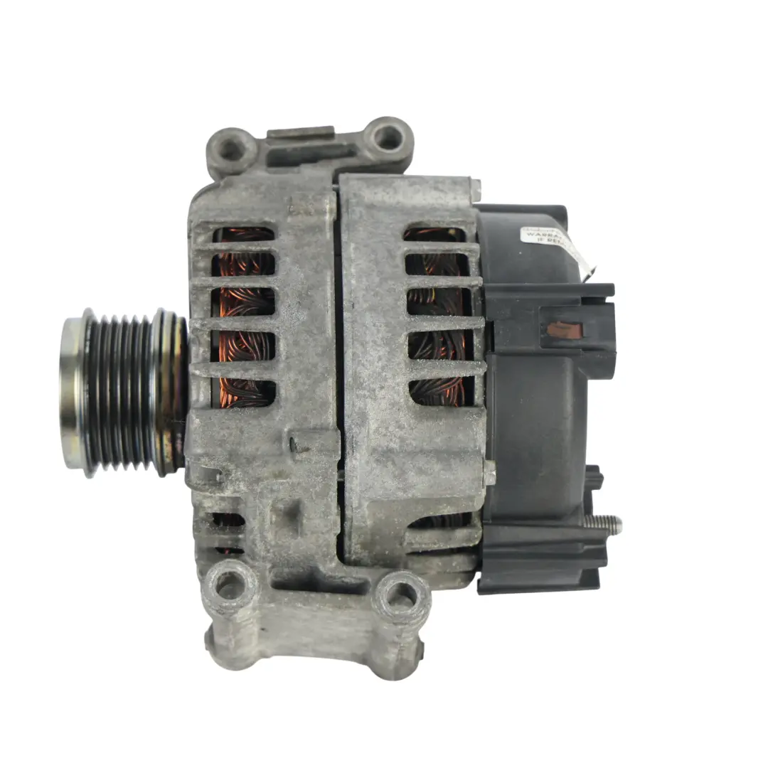 Alternatore 14V 180A 2.0 TFSI per Porsche Macan 95B con numero di parte 06H903018E Porsche Macan 95B Alternatore 14V 180A 2.0 TFSI - SKU 06H903018E - Numero di parte 06H903018E