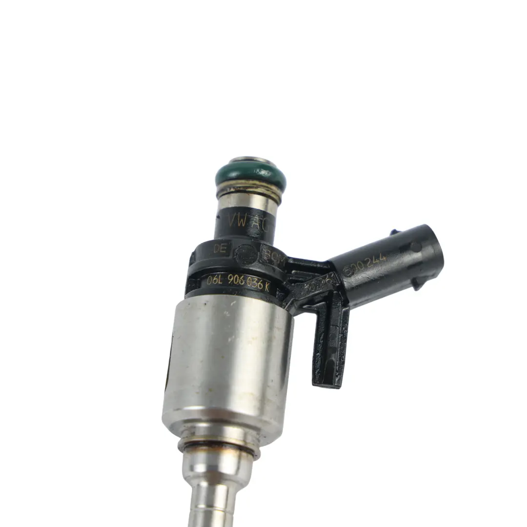 Benzin Motor Einspritzventil für Audi S1 8X A3 S3 8V 2.0 TFSI mit Teilenummer 06L906036K Audi S1 8X A3 S3 8V 2.0 TFSI Benzin Motor Einspritzventil - SKU 06L906036K-2 - Teilenummer 06L906036K