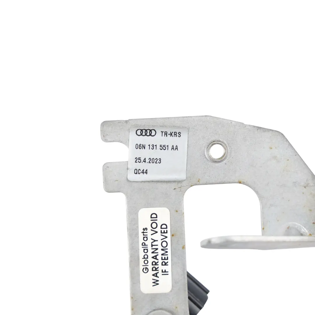 Audi A4 B9 Uchwyt Czujnika Różnicy Ciśnień 06N131551AA - SKU 06N131327B - Numer Części 06N131327B