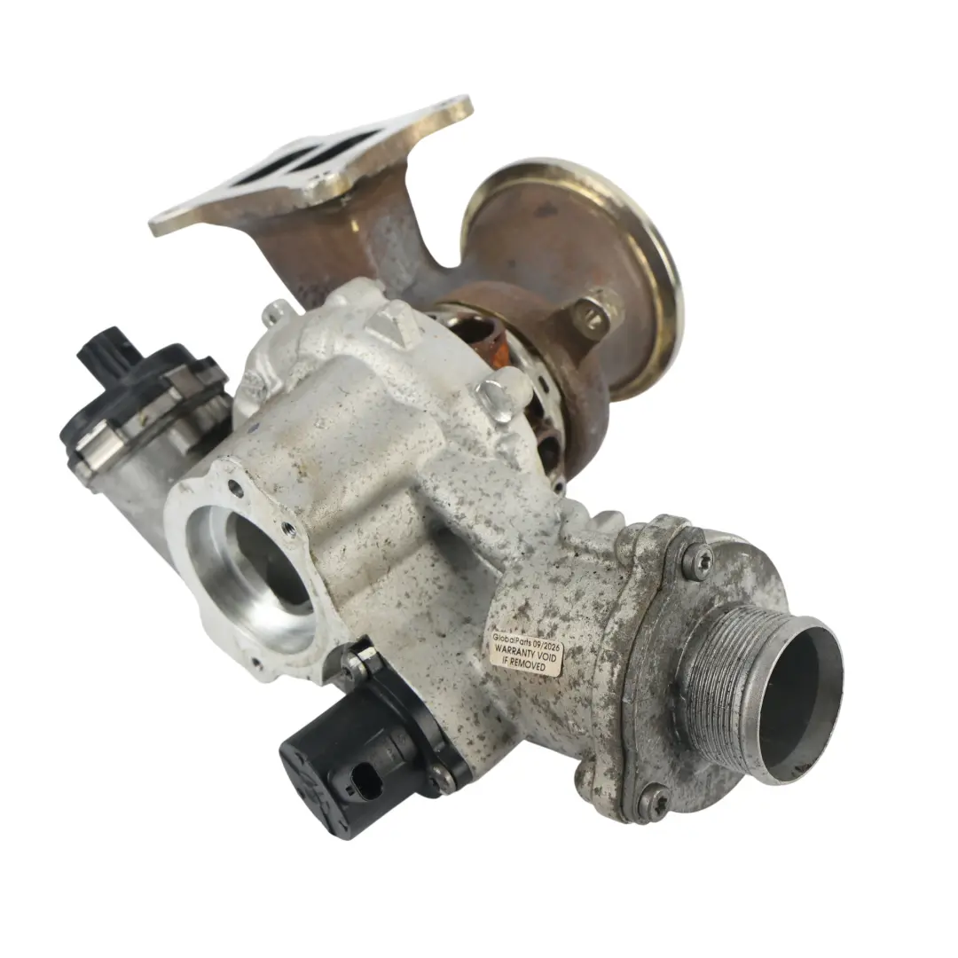 Turbosprężarka 2.0 TFSI Benzyna Automat do Audi A4 B9 o numerze 06N145701D Audi A4 B9 Turbosprężarka 2.0 TFSI Benzyna Automat - SKU 06N145701D - Numer Części 06N145701D