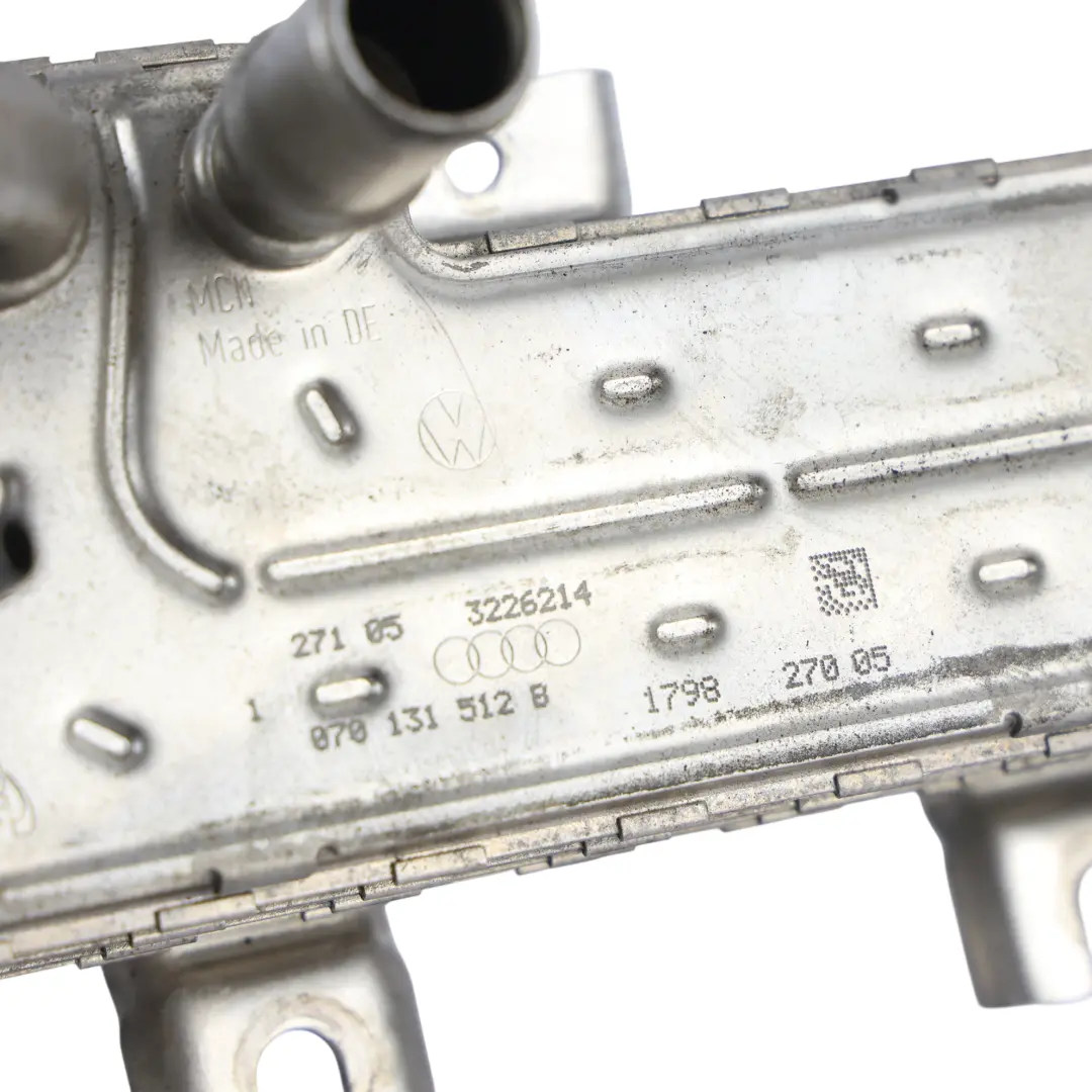 Volkswagen Touareg 7L 2.5 Zawór EGR Chłodnica Spalin - SKU 070131511A - Numer Części 070131511A