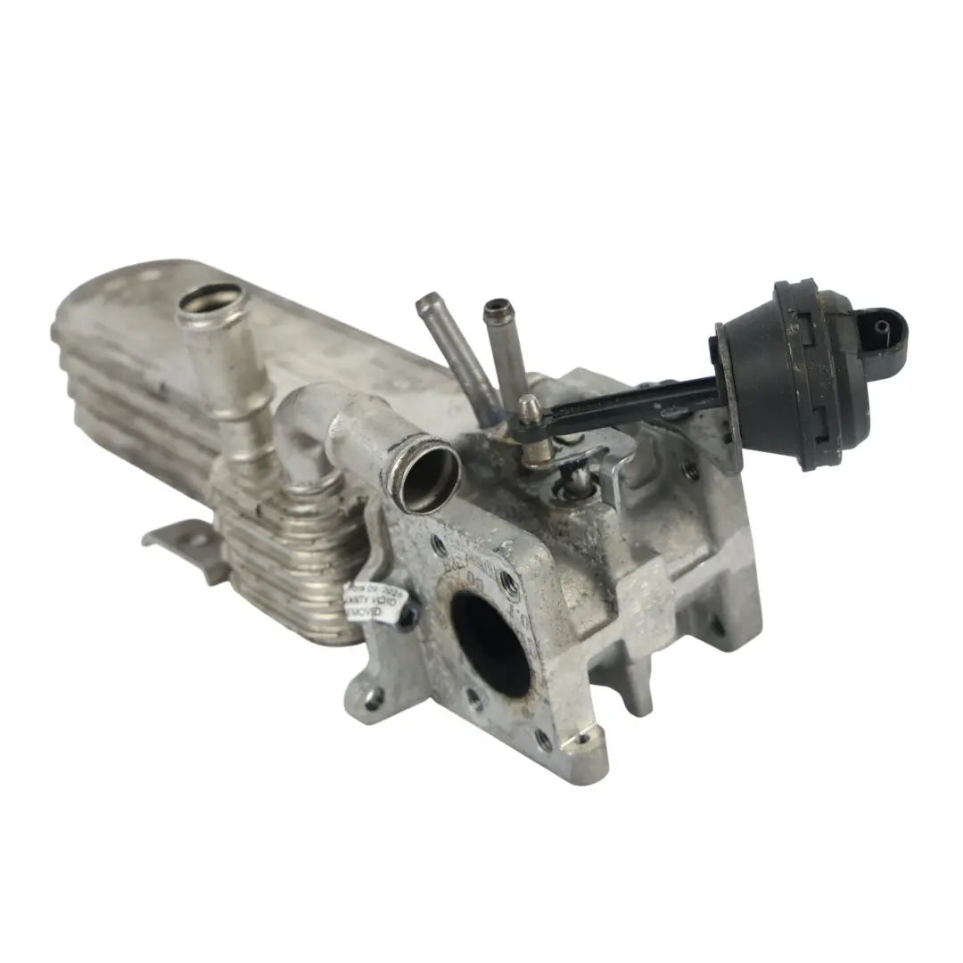 Volkswagen Touareg 7L 2.5 Zawór EGR Chłodnica Spalin - SKU 070131511A - Numer Części 070131511A