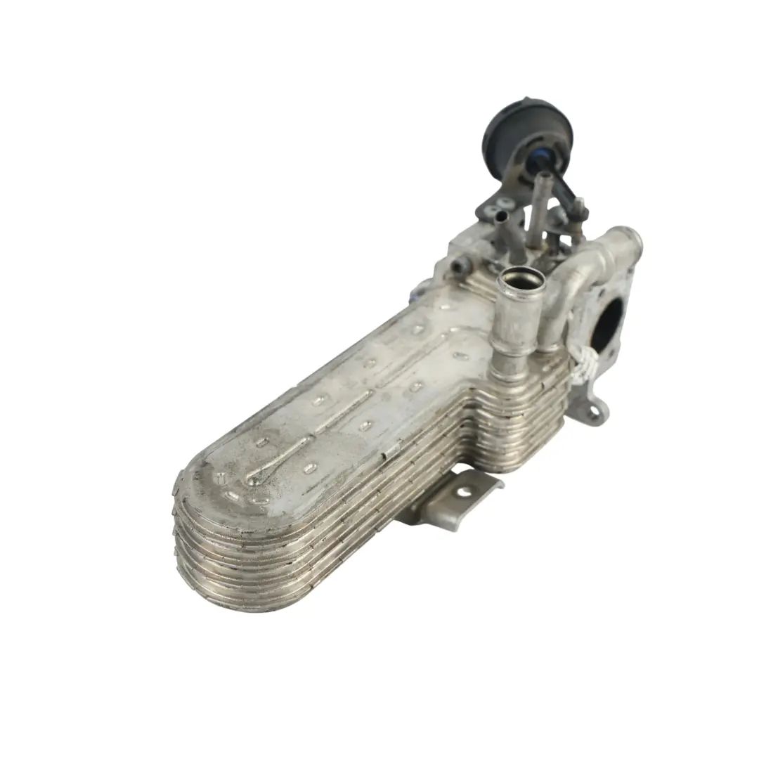 Volkswagen Touareg 7L 2.5 Zawór EGR Chłodnica Spalin - SKU 070131511A - Numer Części 070131511A