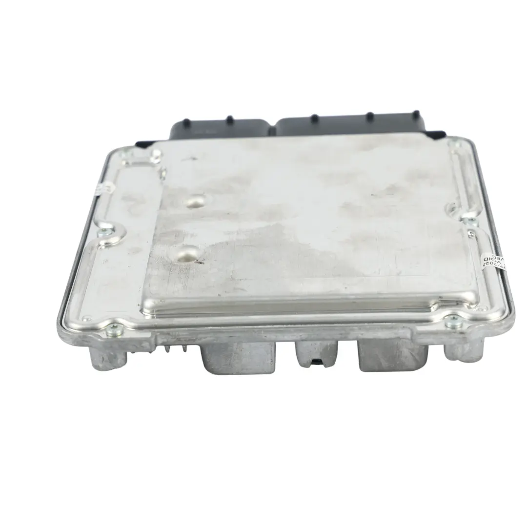 VW Transporter T5 Engine Control Unit ECU 2.5 TDI 130HP Automatic - SKU 070906016AJ - Part number 070906016AJ