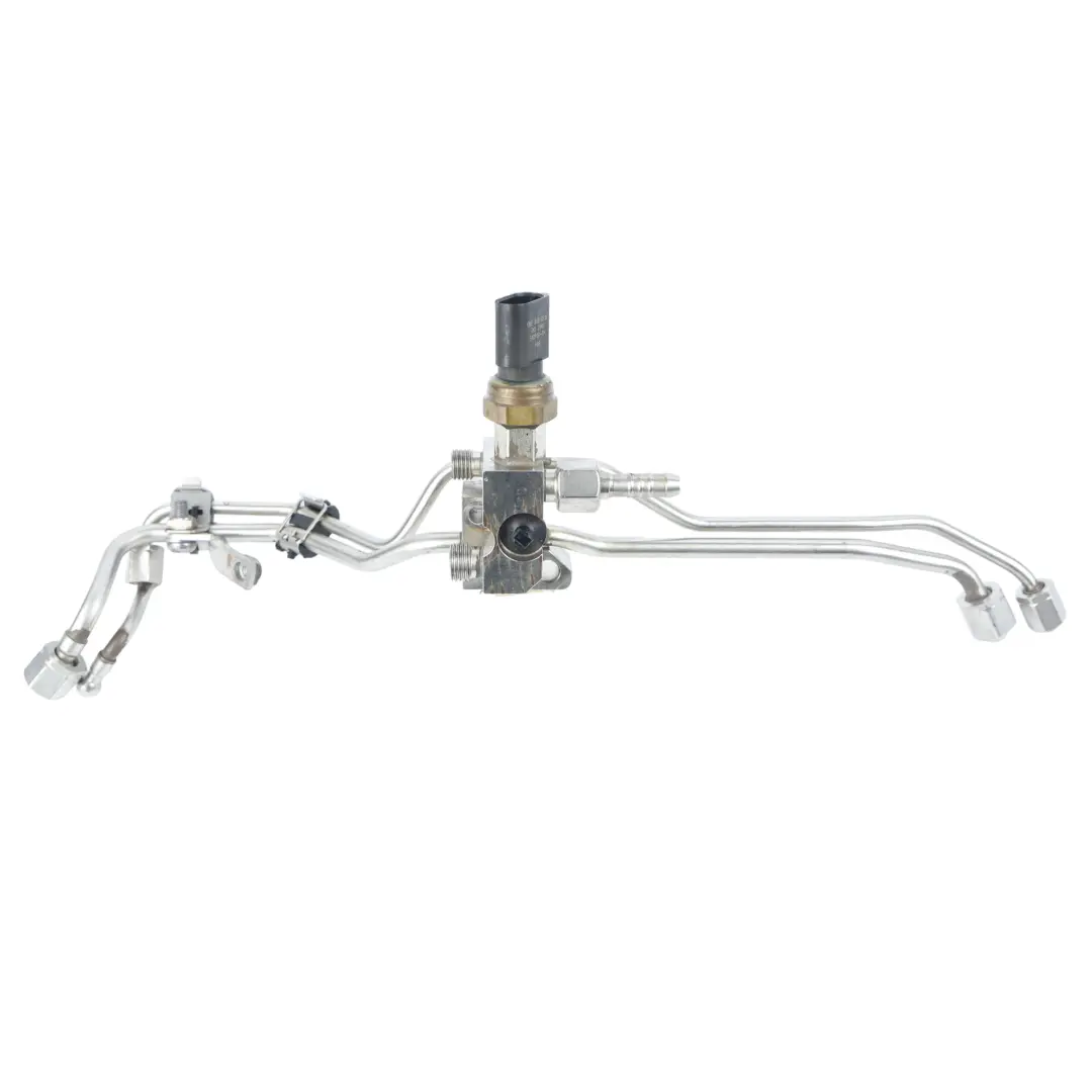 Audi RS4 B7 Durite Tuyau Carburant Centrale 4.2 FSI BNS - SKU 079127503H - Numéro de pièce 079127503H