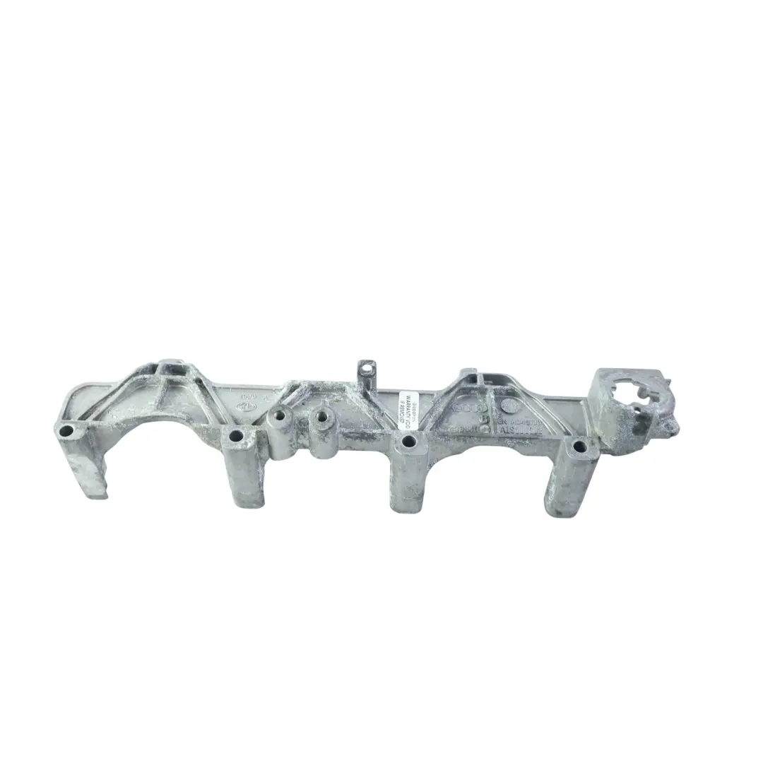 Bracket Inlet Manifold Audi A7 S7 4G8 A8 D4 4.0 Right O/S Petrol V8 079133340R to with Part number 079133340S Bracket Inlet Manifold Audi A7 S7 4G8 A8 D4 4.0 Right O/S Petrol V8 079133340R - SKU 079133340S - Part number 079133340S