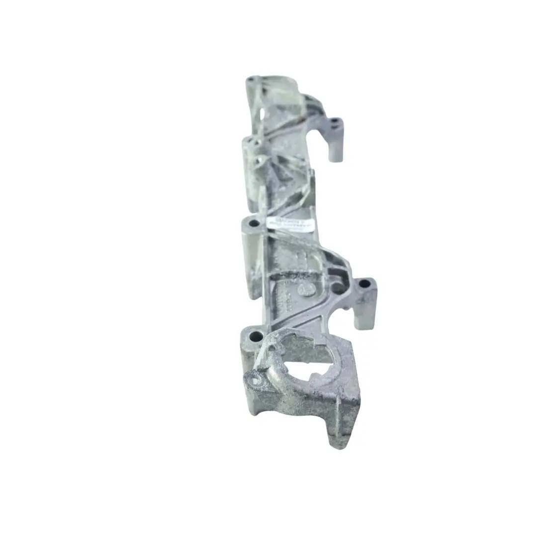 Bracket Inlet Manifold Audi A7 S7 4G8 A8 D4 4.0 Right O/S Petrol V8 079133340R to with Part number 079133340S Bracket Inlet Manifold Audi A7 S7 4G8 A8 D4 4.0 Right O/S Petrol V8 079133340R - SKU 079133340S - Part number 079133340S