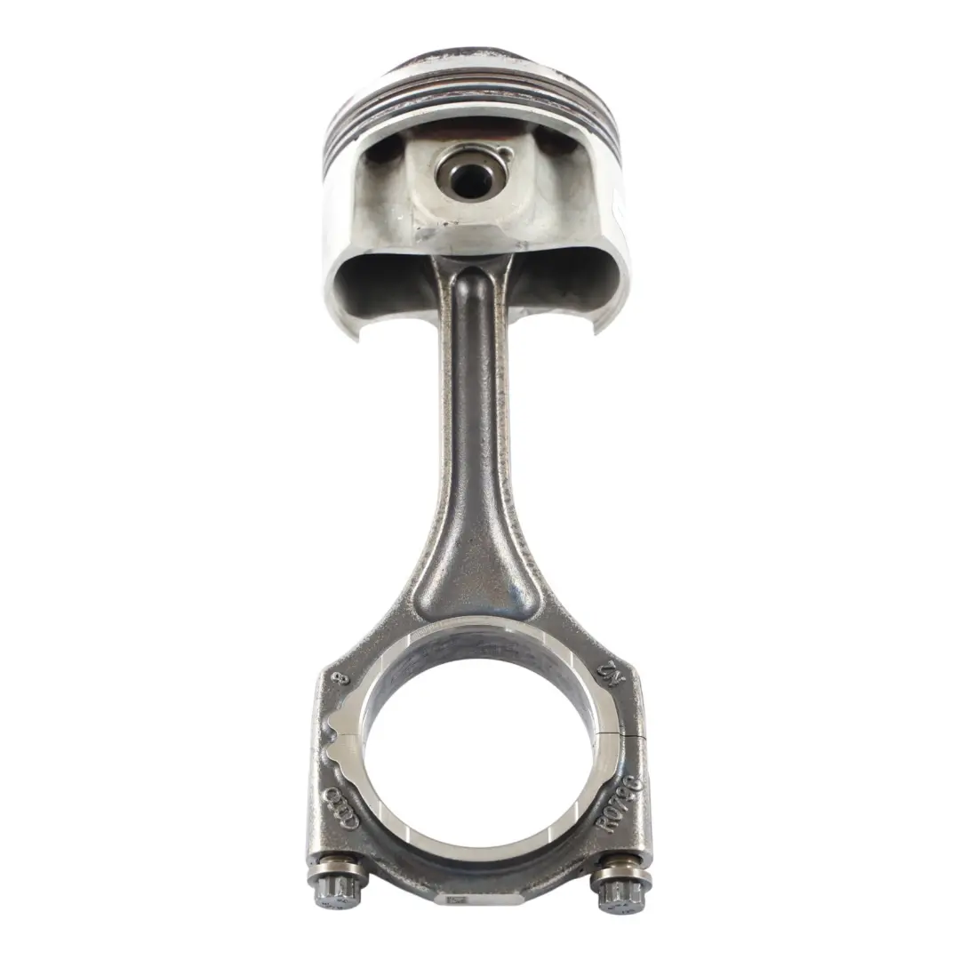 Tłok Z Korbowódem 4.2 FSI CFSA Benzyna R079C do Audi RS4 B8 o numerze 07L198401D Audi RS4 B8 Tłok Z Korbowódem 4.2 FSI CFSA Benzyna R079C - SKU 07L198401D-1 - Numer Części 07L198401D