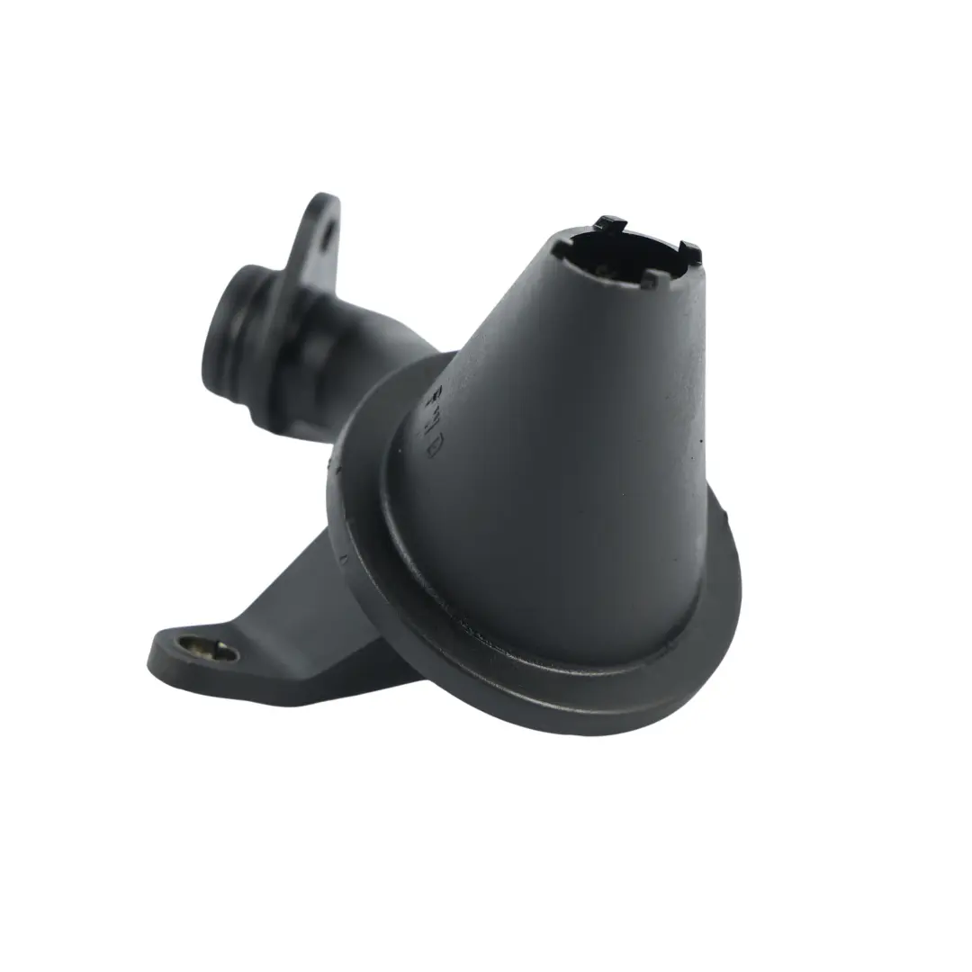 Rura Ssąca Pompy Oleju 1.6TI 98MM-6K621-CD do Ford Fiesta MK7 o numerze 1072134 Ford Fiesta MK7 Rura Ssąca Pompy Oleju 1.6TI 98MM-6K621-CD - SKU 1072134 - Numer Części 1072134