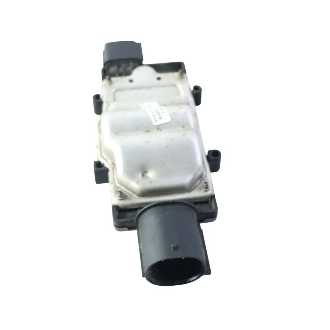 Mk3 Engine Cooling Fan Control Unit Module Bosch to Ford Focus with Part number 1137328684 Ford Focus Mk3 Engine Cooling Fan Control Unit Module Bosch - SKU 1137328684 - Part number 1137328684