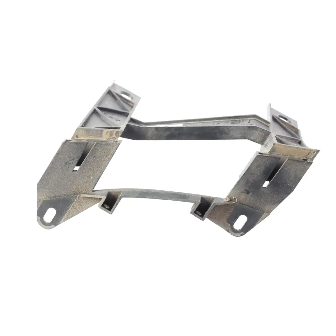 Soporte Faro Delantero Izquierdo para Volkswagen Transporter T5 con número de pieza 1301329421 Volkswagen Transporter T5 Soporte Faro Delantero Izquierdo - SKU 1301329421 - Número de pieza 1301329421