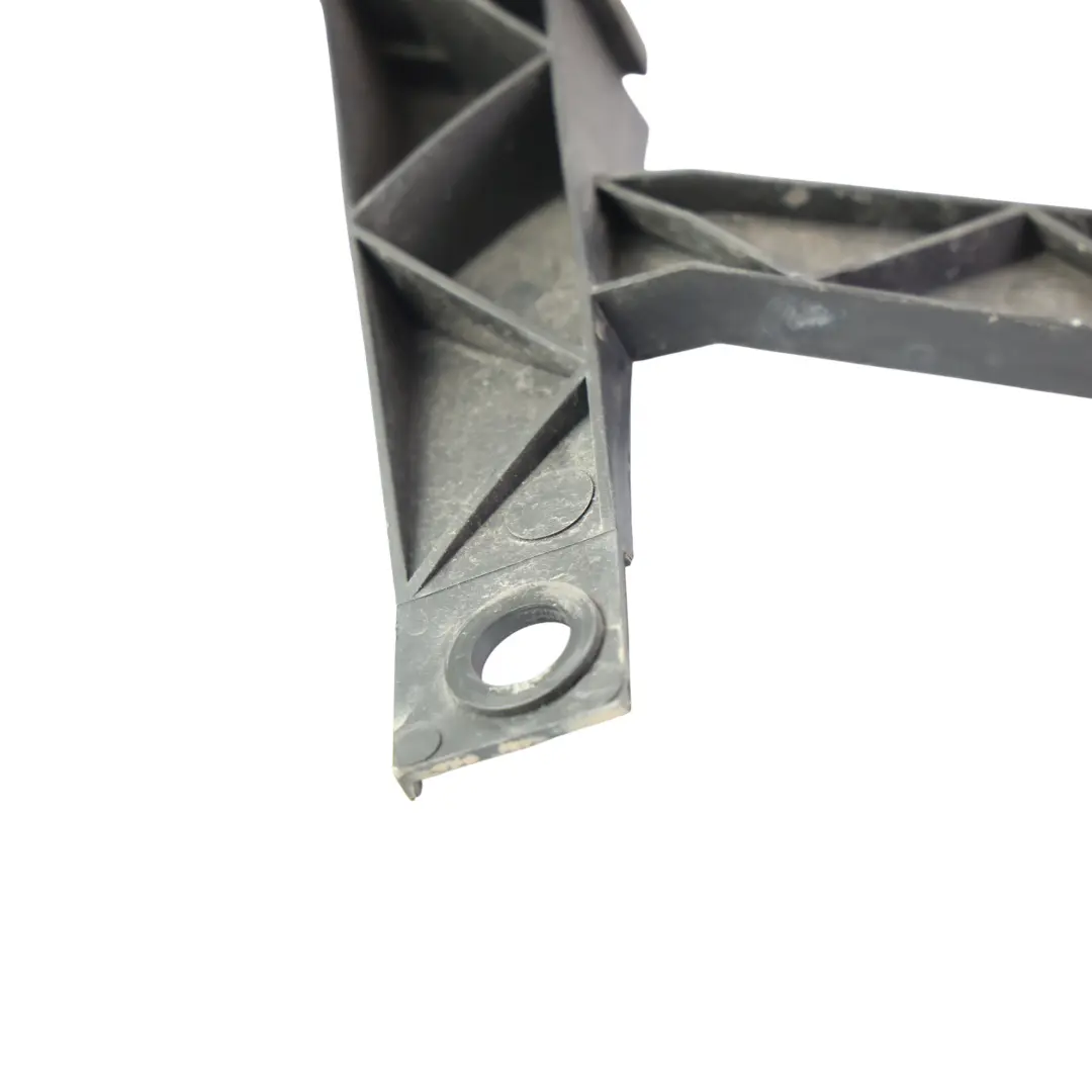Soporte Faro Delantero Izquierdo para Volkswagen Transporter T5 con número de pieza 1301329421 Volkswagen Transporter T5 Soporte Faro Delantero Izquierdo - SKU 1301329421 - Número de pieza 1301329421