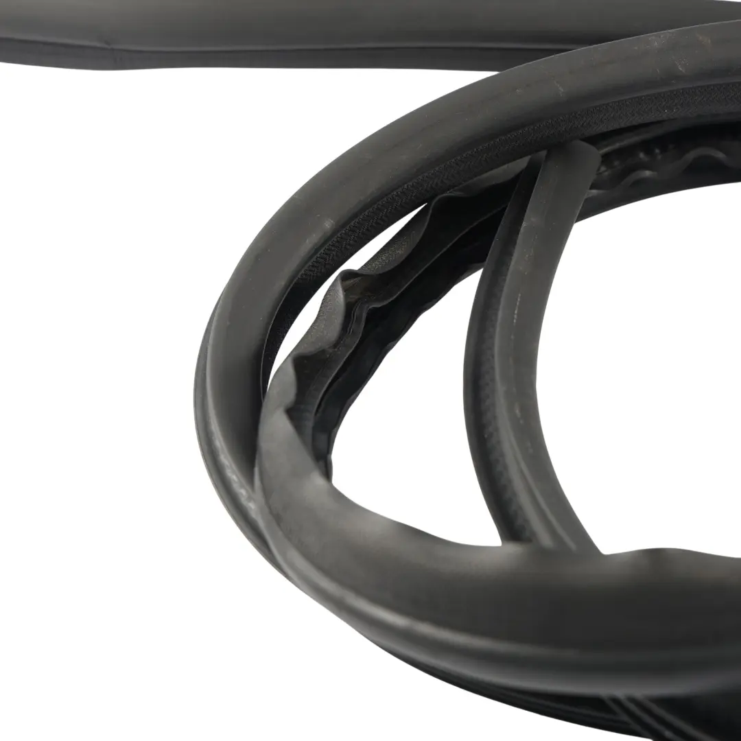 Ford Mondeo Mk3 Door Seal Gasket Rubber Rear Left N/S - SKU 1534688 - Part number 1534688
