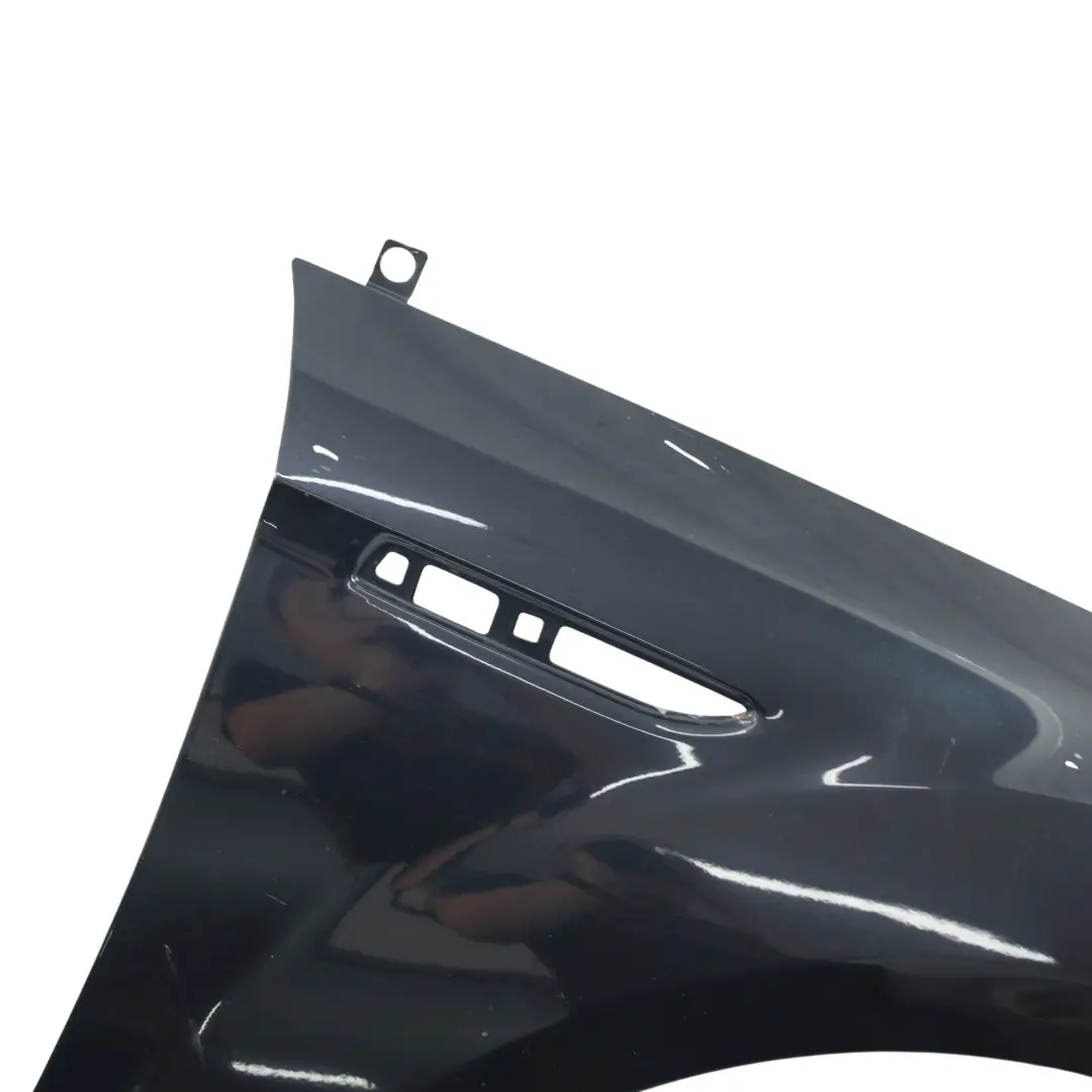 Ford Mondeo MK4 Parafango Anteriore Destro Panther Black Metallic D9 - SKU 1702313-PBL - Numero di parte 1702313