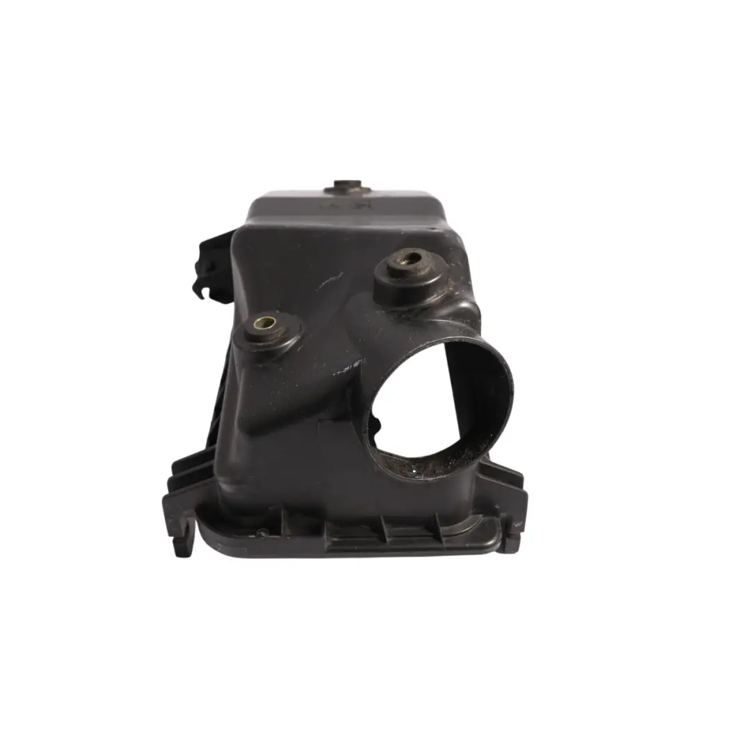 Filter Box Airbox Housing to Toyota Corolla E12 Air with Part number 177010D041 Toyota Corolla E12 Air Filter Box Airbox Housing - SKU 177010D041 - Part number 177010D041