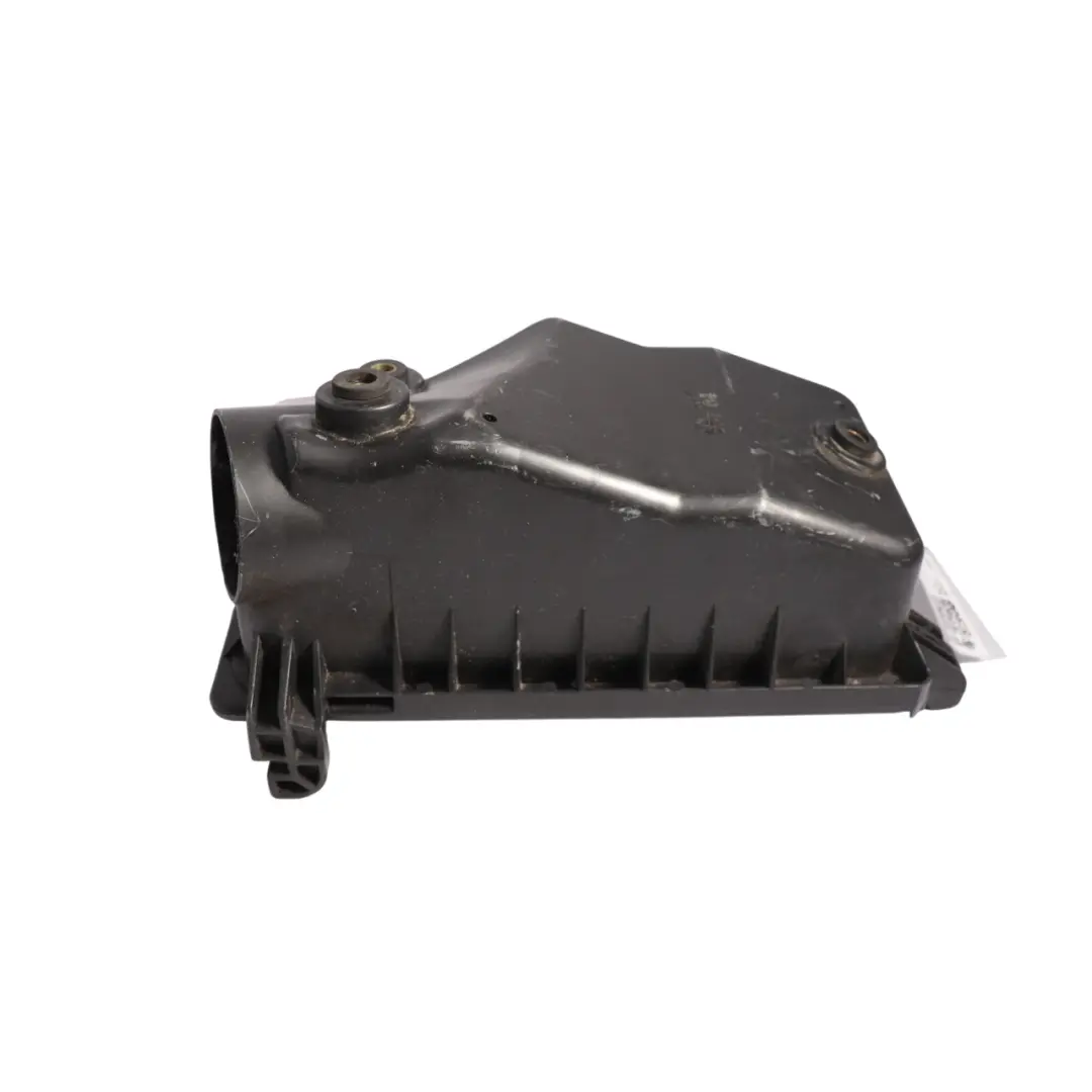 Filter Box Airbox Housing to Toyota Corolla E12 Air with Part number 177010D041 Toyota Corolla E12 Air Filter Box Airbox Housing - SKU 177010D041 - Part number 177010D041