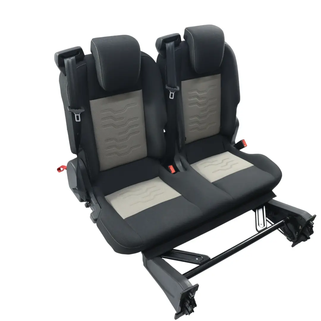 Siège Pliant 3e Rangée Droit Tissu Pierre Moyen pour Ford Tourneo Custom à propos du numéro de pièce 1819337 Ford Tourneo Custom Siège Pliant 3e Rangée Droit Tissu Pierre Moyen - SKU 1819337 - Numéro de pièce 1819337