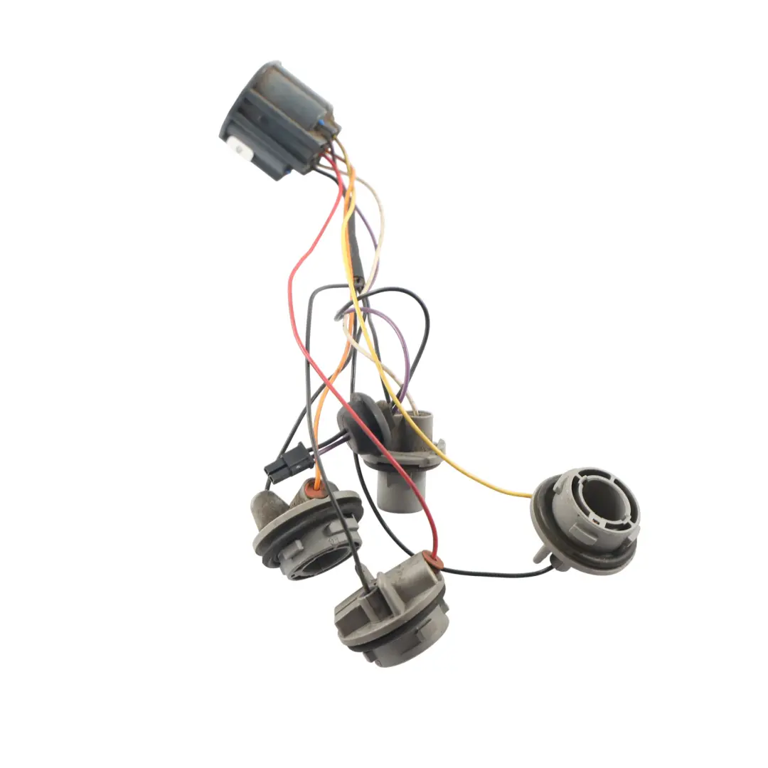 Ford Focus Mk3 Rear Tail Light Lamp Wiring Plug Socket Right O/S BM51-13404-AK - SKU 1825318-1 - Part number 1825318