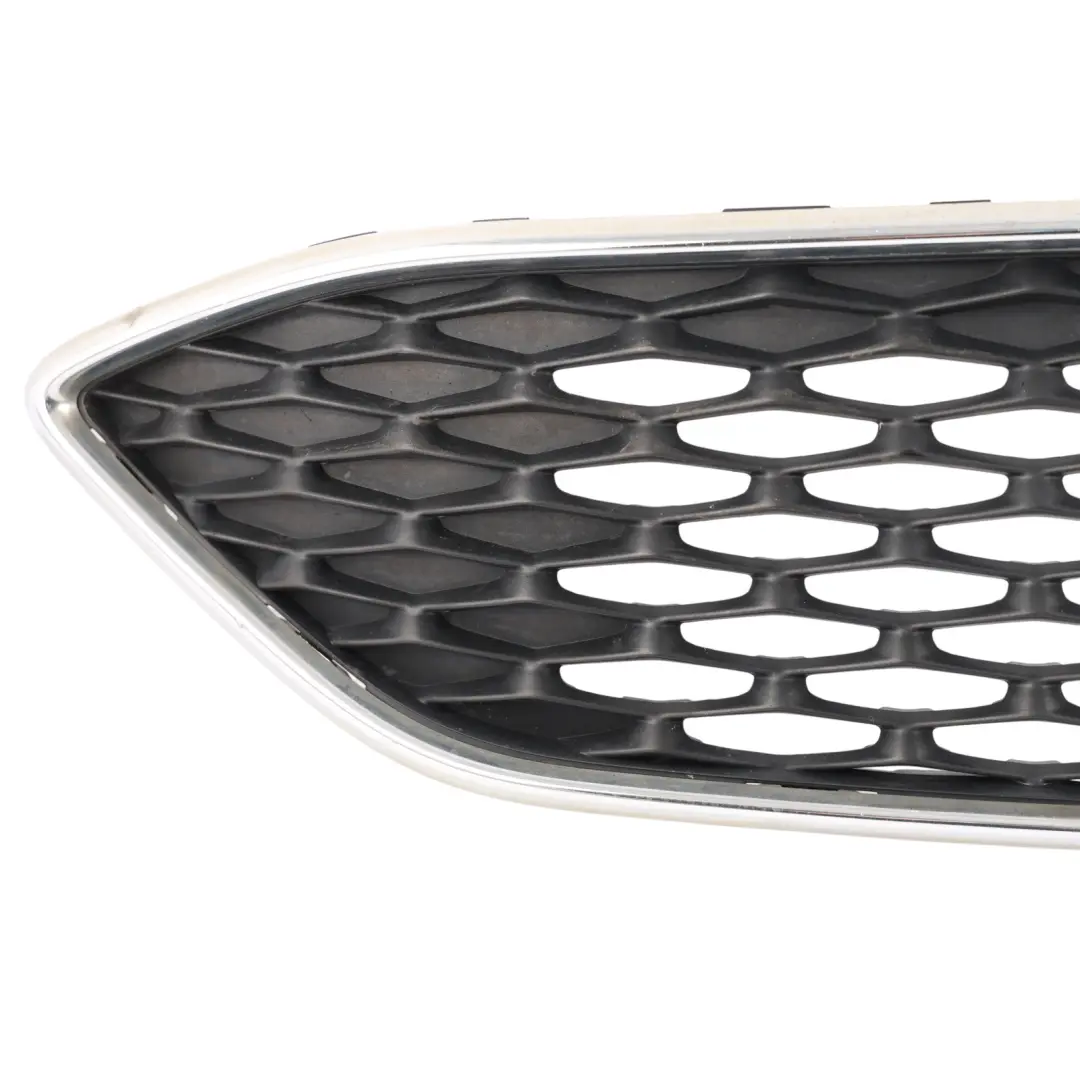 Mk3 Front Bumper Grid Grille Trim Panel Cover Chrome F1EB-8200-A to Ford Focus with Part number 1875314 Ford Focus Mk3 Front Bumper Grid Grille Trim Panel Cover Chrome F1EB-8200-A - SKU 1875314 - Part number 1875314