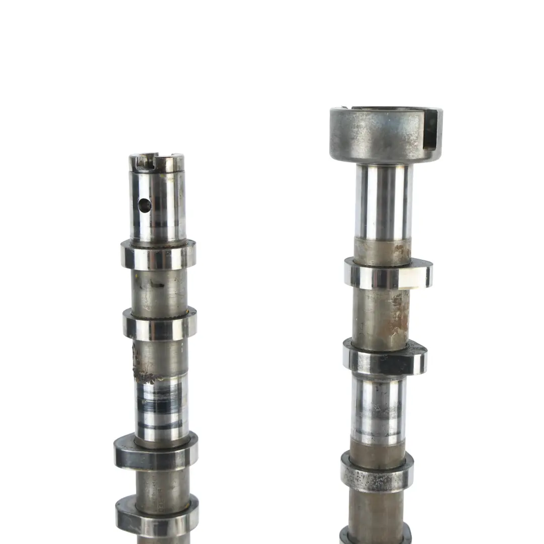 Camshaft Inlet Exhaust Set 1.6 Ti IQJA 1537995 1888082 to Ford Fiesta Mk7 with Part number 1888079 Ford Fiesta Mk7 Camshaft Inlet Exhaust Set 1.6 Ti IQJA 1537995 1888082 - SKU 1888079-1888082 - Part number 1888079