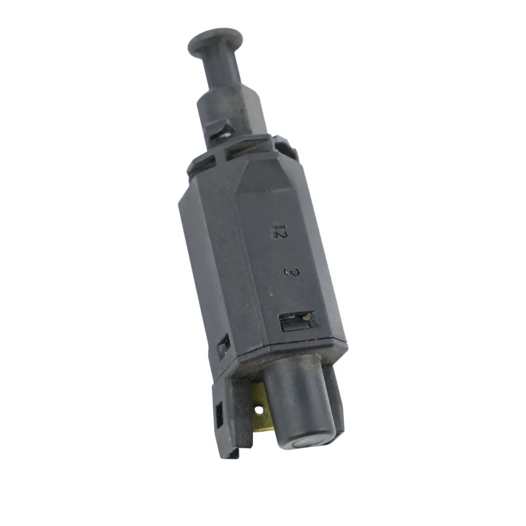 6N Interruttore Luce Stop per Volkswagen Golf Gti 1J Sharan 7M Polo con numero di parte 191945515B Volkswagen Golf Gti 1J Sharan 7M Polo 6N Interruttore Luce Stop - SKU 191945515B - Numero di parte 191945515B