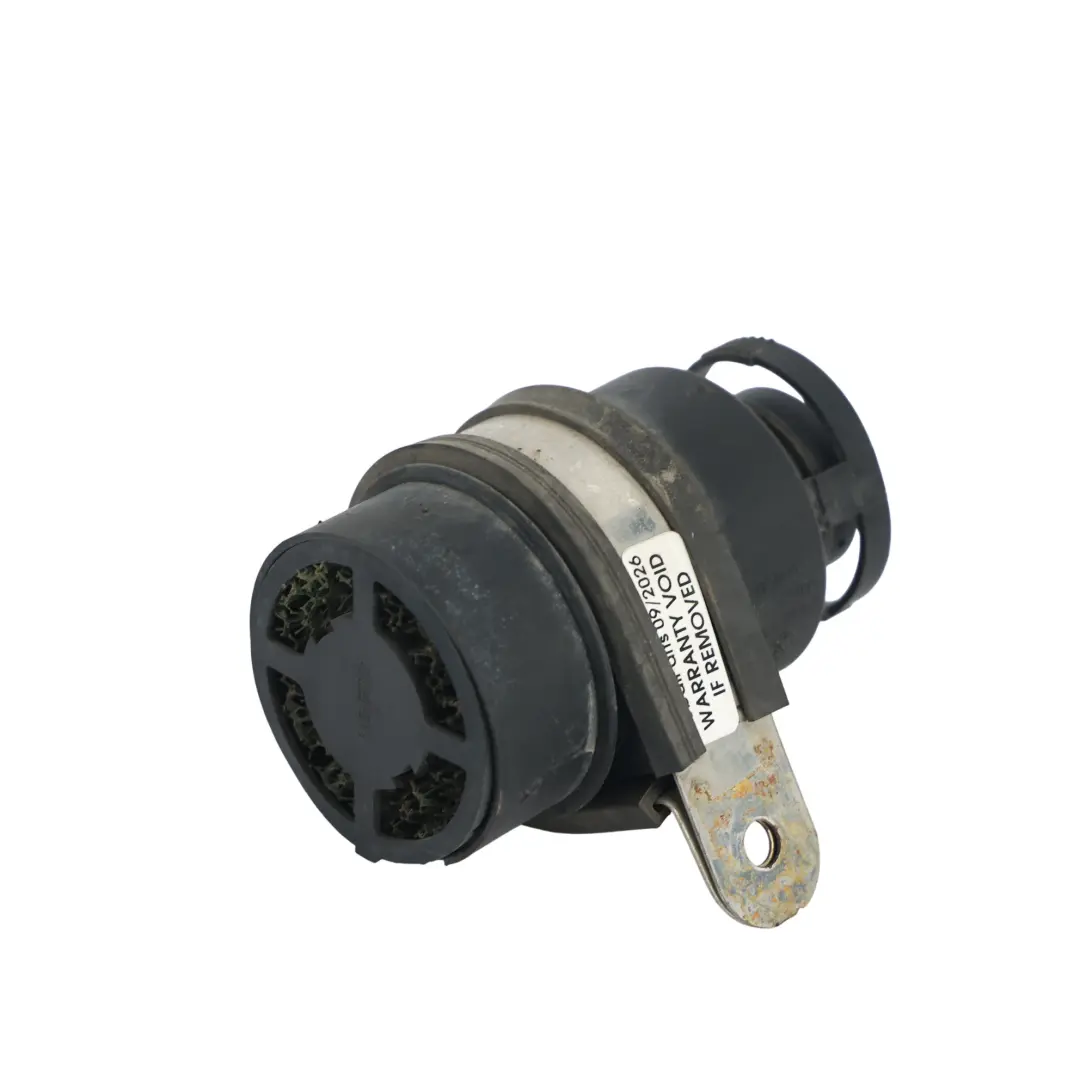 Zawór Odpowietrzający 4.2 FSI Quattro Benzyna do Audi RS4 B8 o numerze 1C0131351A Audi RS4 B8 Zawór Odpowietrzający 4.2 FSI Quattro Benzyna - SKU 1C0131351A - Numer Części 1C0131351A