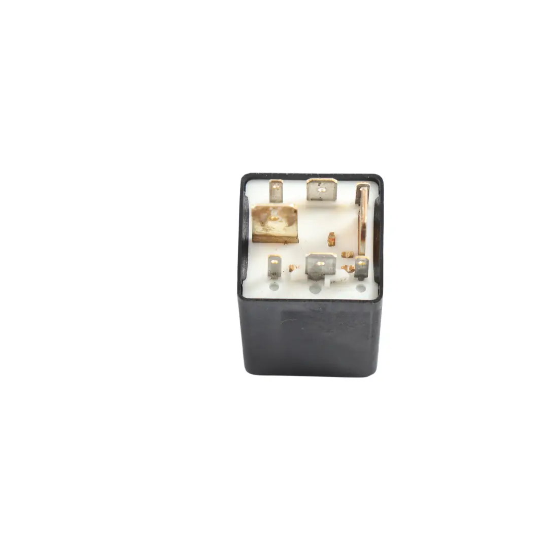 Mk4 Bora Fuel Pump Relay 409 12V 40A to Volkswagen Golf with Part number 1J0906383B Volkswagen Golf Mk4 Bora Fuel Pump Relay 409 12V 40A - SKU 1J0906383B - Part number 1J0906383B