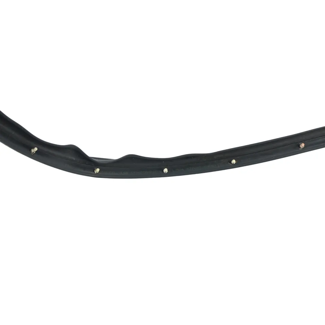 MK4 Joint Porte Avant Extérieur Inférieur Gauche pour Volkswagen Golf à propos du numéro de pièce 1J3837697B Volkswagen Golf MK4 Joint Porte Avant Extérieur Inférieur Gauche - SKU 1J3837697B - Numéro de pièce 1J3837697B