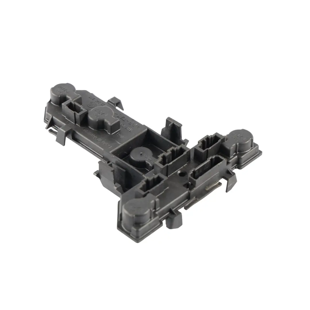 Mk4 Portalampada Fanale Posteriore Sinistro Destro per Volkswagen Golf con numero di parte 1J6945257 Volkswagen Golf Mk4 Portalampada Fanale Posteriore Sinistro Destro - SKU 1J6945257 - Numero di parte 1J6945257