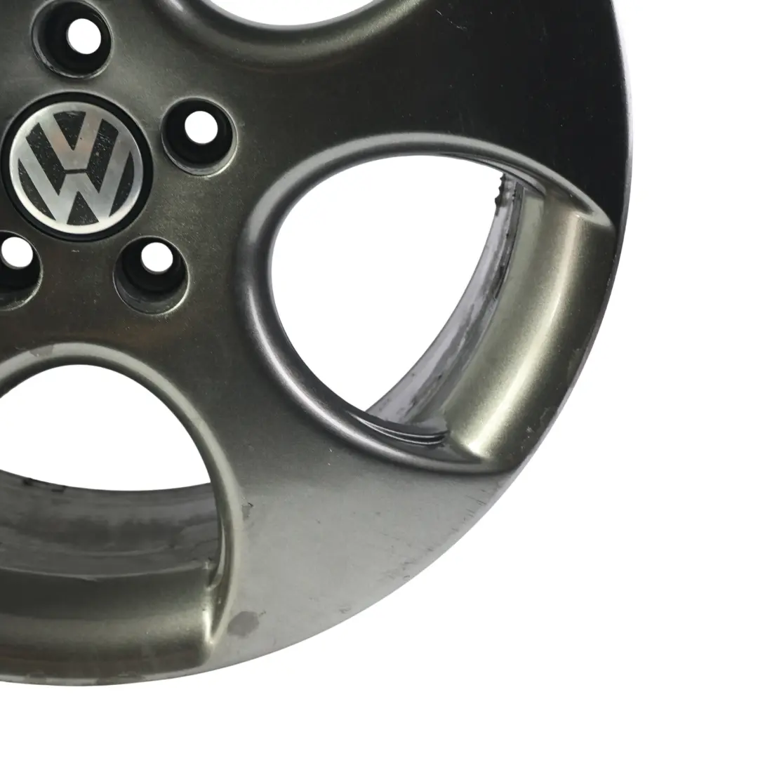 Mk5 Srebrna Felga Aluminiowa 18" 7.5J ET:51 do VW Volkswagen Golf o numerze 1K0601025BA VW Volkswagen Golf Mk5 Srebrna Felga Aluminiowa 18" 7.5J ET:51 - SKU 1K0601025BA-6 - Numer Części 1K0601025BA
